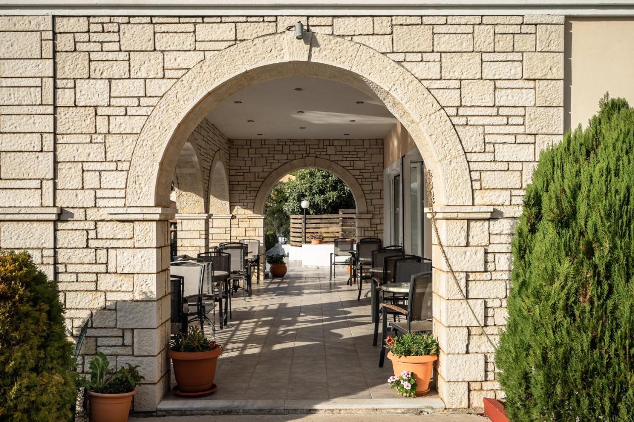 Áyios Nikítas Sunset Premium Studio C מראה חיצוני תמונה