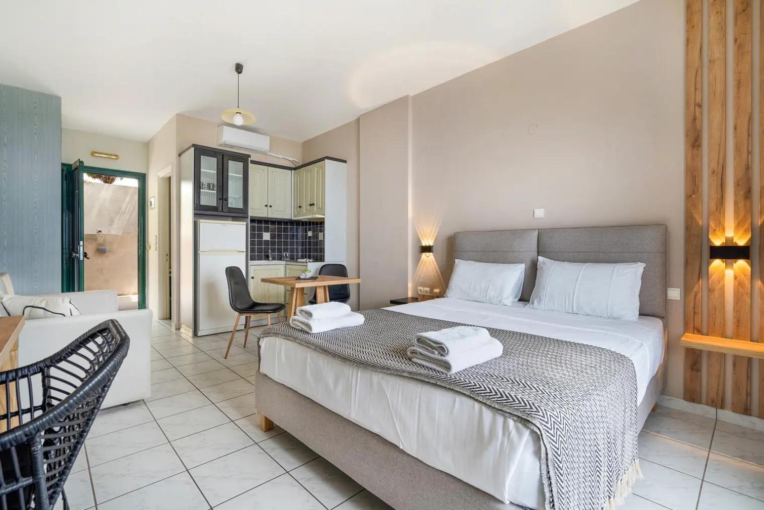 Áyios Nikítas Sunset Premium Studio C מראה חיצוני תמונה